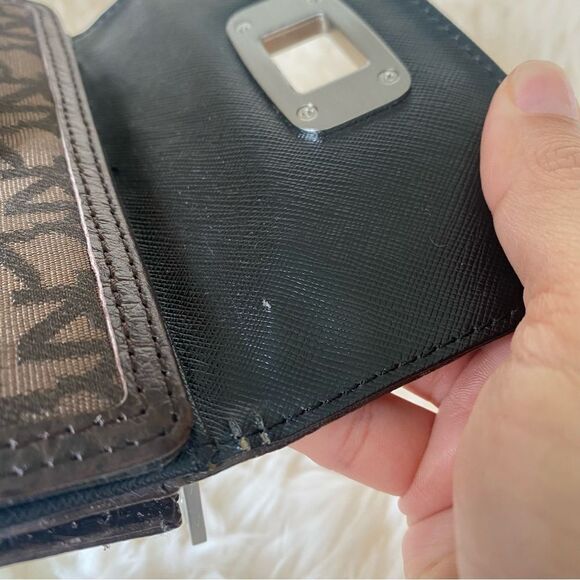 Dkny Brown leather trim signature wallet - Picture 5 of 8